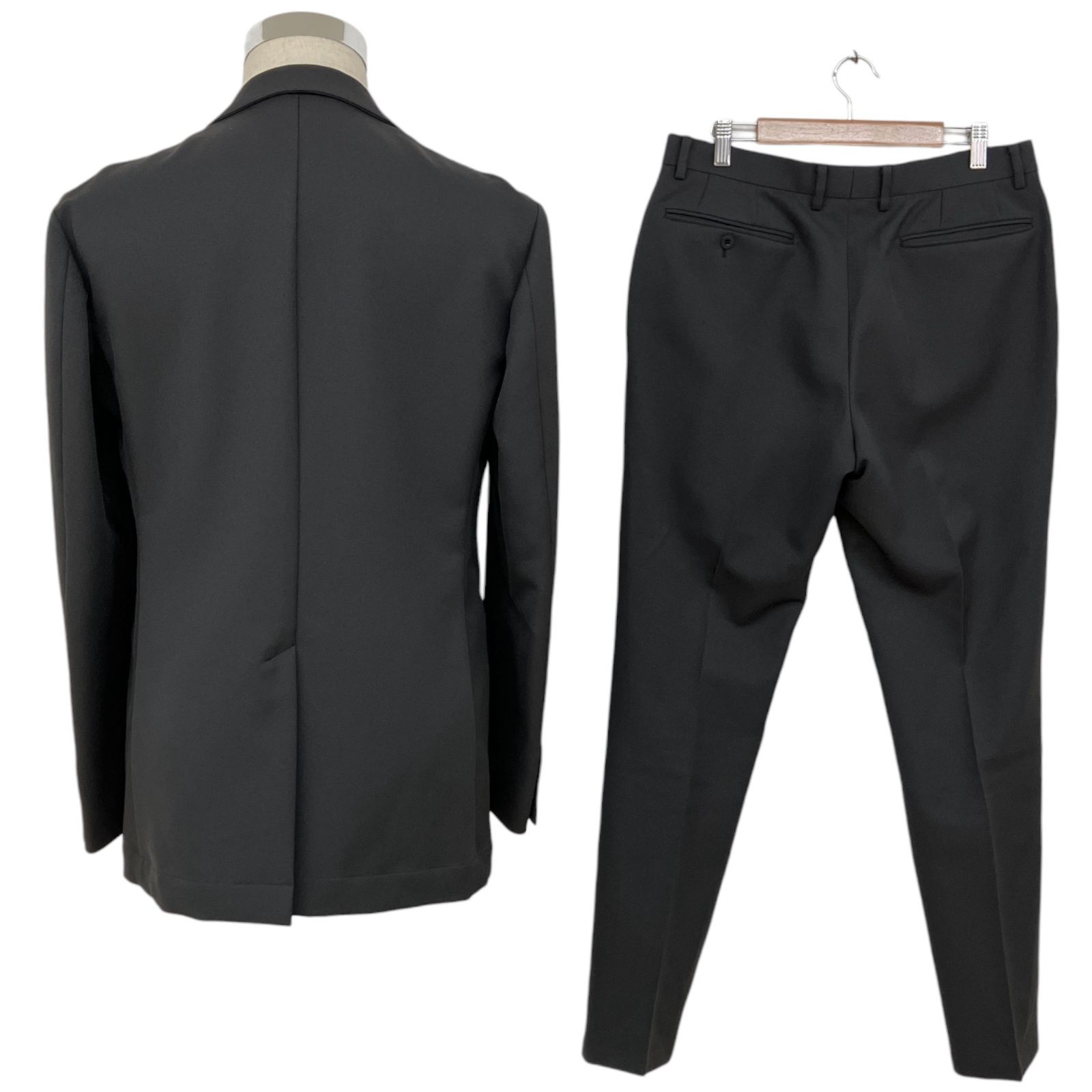 パンツセットアップ