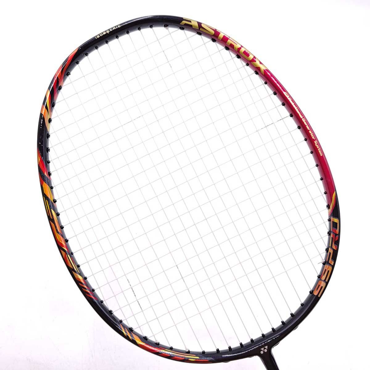 ヨネックス アストロクス99 プロ バドミントンラケット ASTROX 99 4UG5