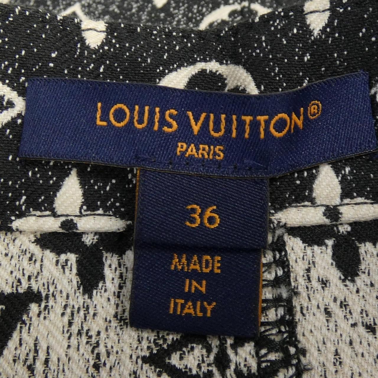 ルイヴィトン LOUIS VUITTON ワンピース - メルカリ ルイヴィトン LOUIS VUITTON ワンピース - メルカリ