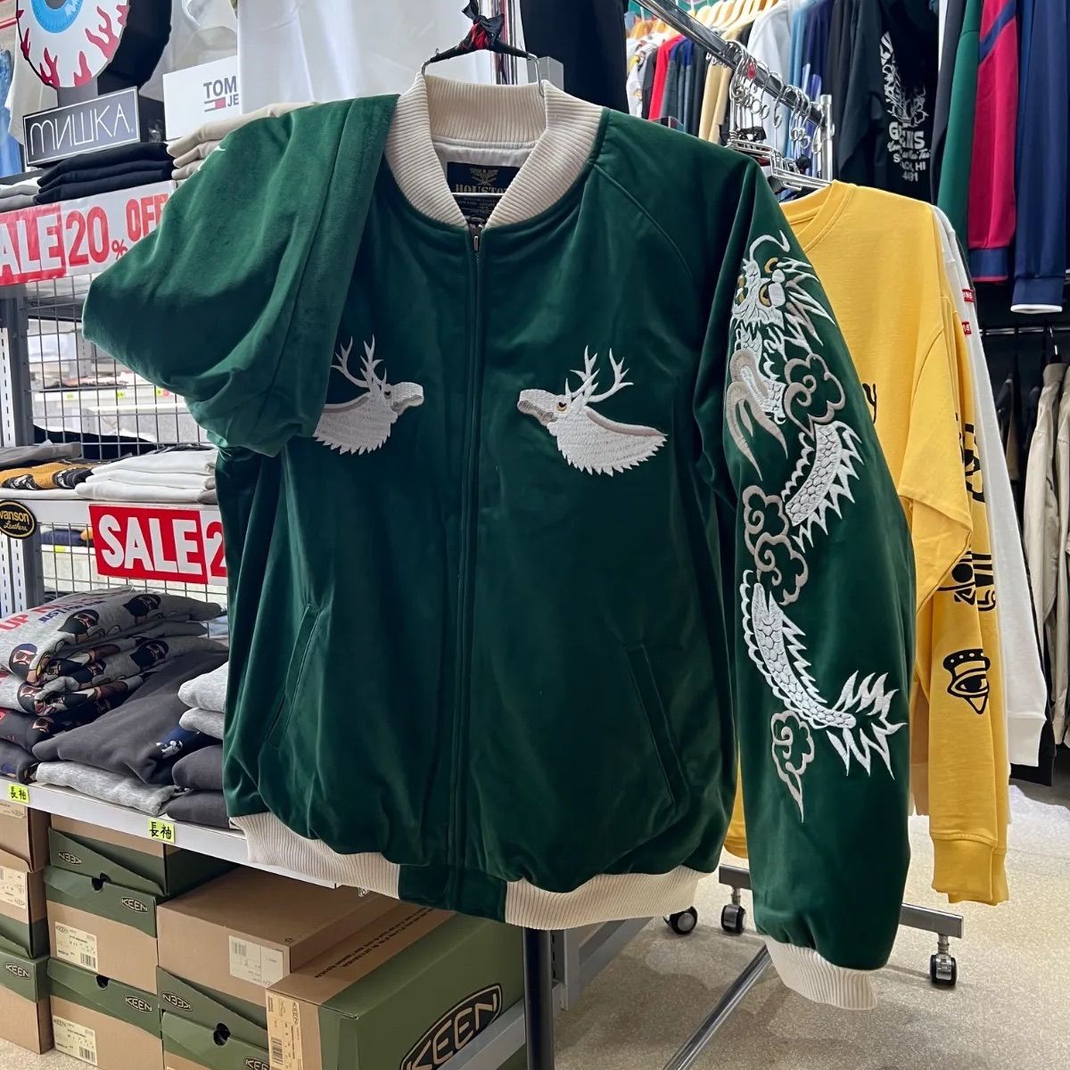 Amazon | [ヒューストン] スカジャン アラスカ 刺繍 ベロア メンズ