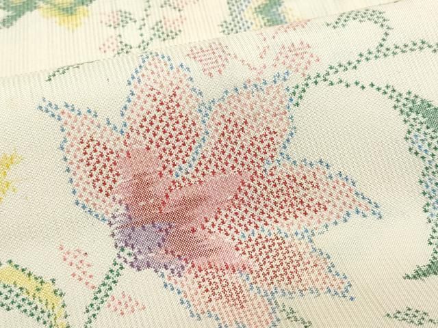 平和屋着物○本場大島紬 白大島 7マルキ 総絣 更紗花唐草文 正絹 逸品