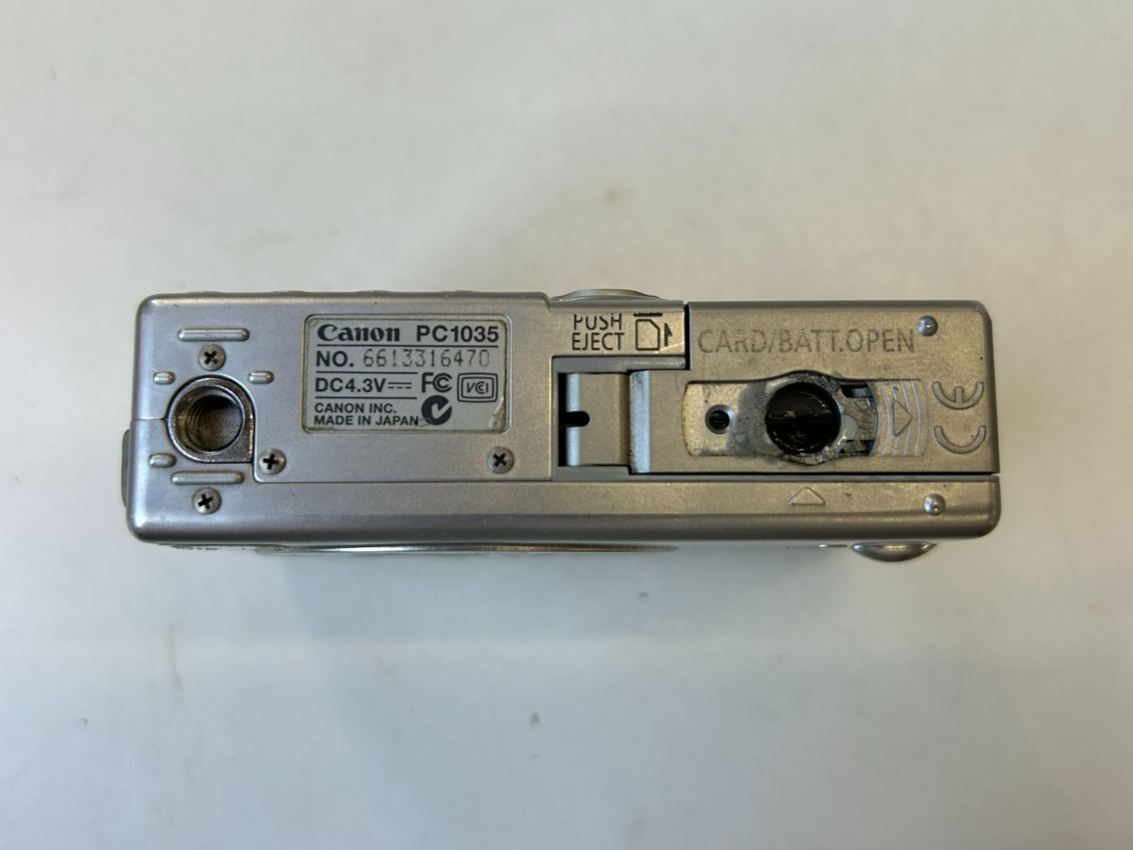 【動作品】Canon IXY30 コンパクトデジカメ　PC1035 B-118 Canon/キャノン IXY DIGITAL30 デジタルカメラ シルバー