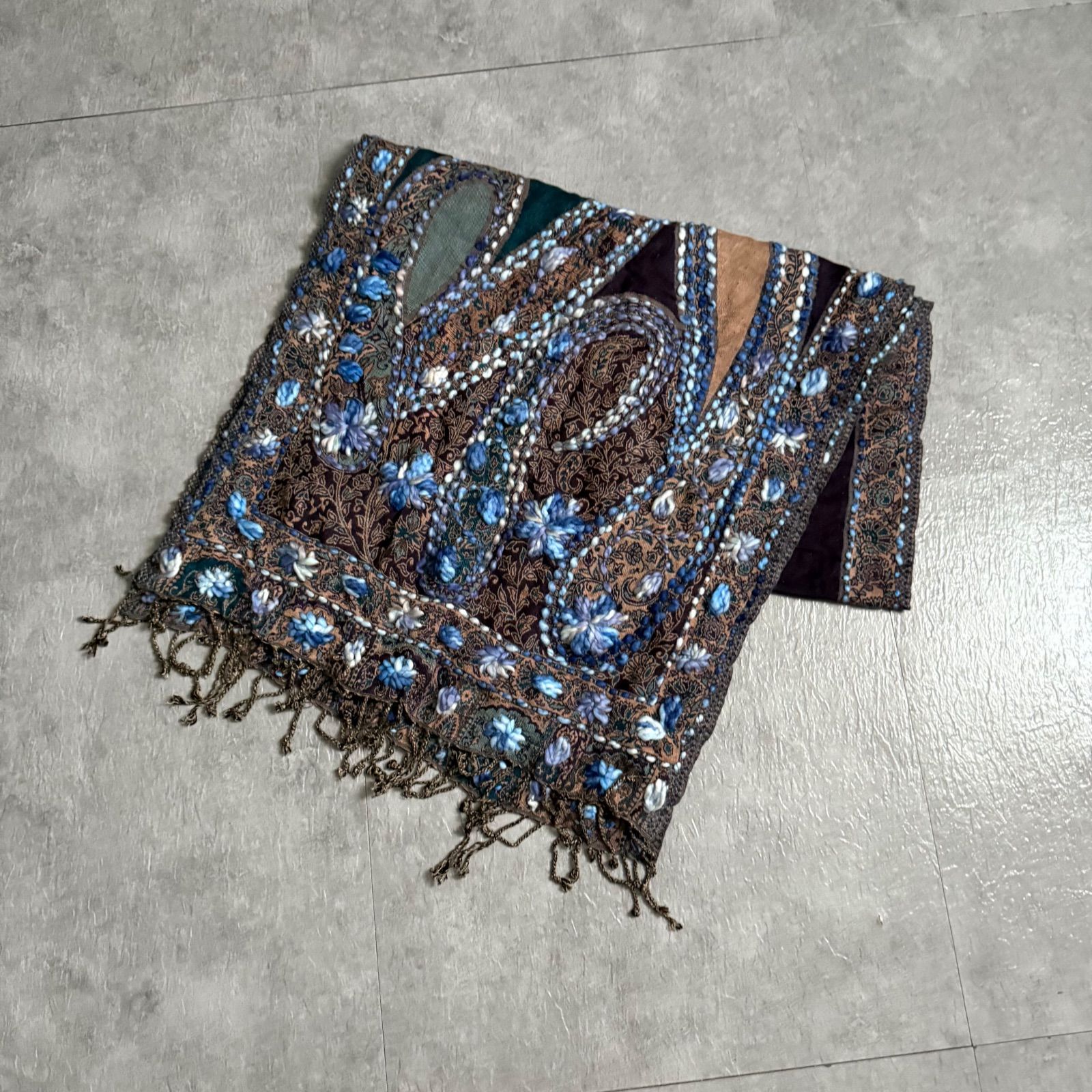 y2k ストールショールウール刺繍森ガールペイズリー柄