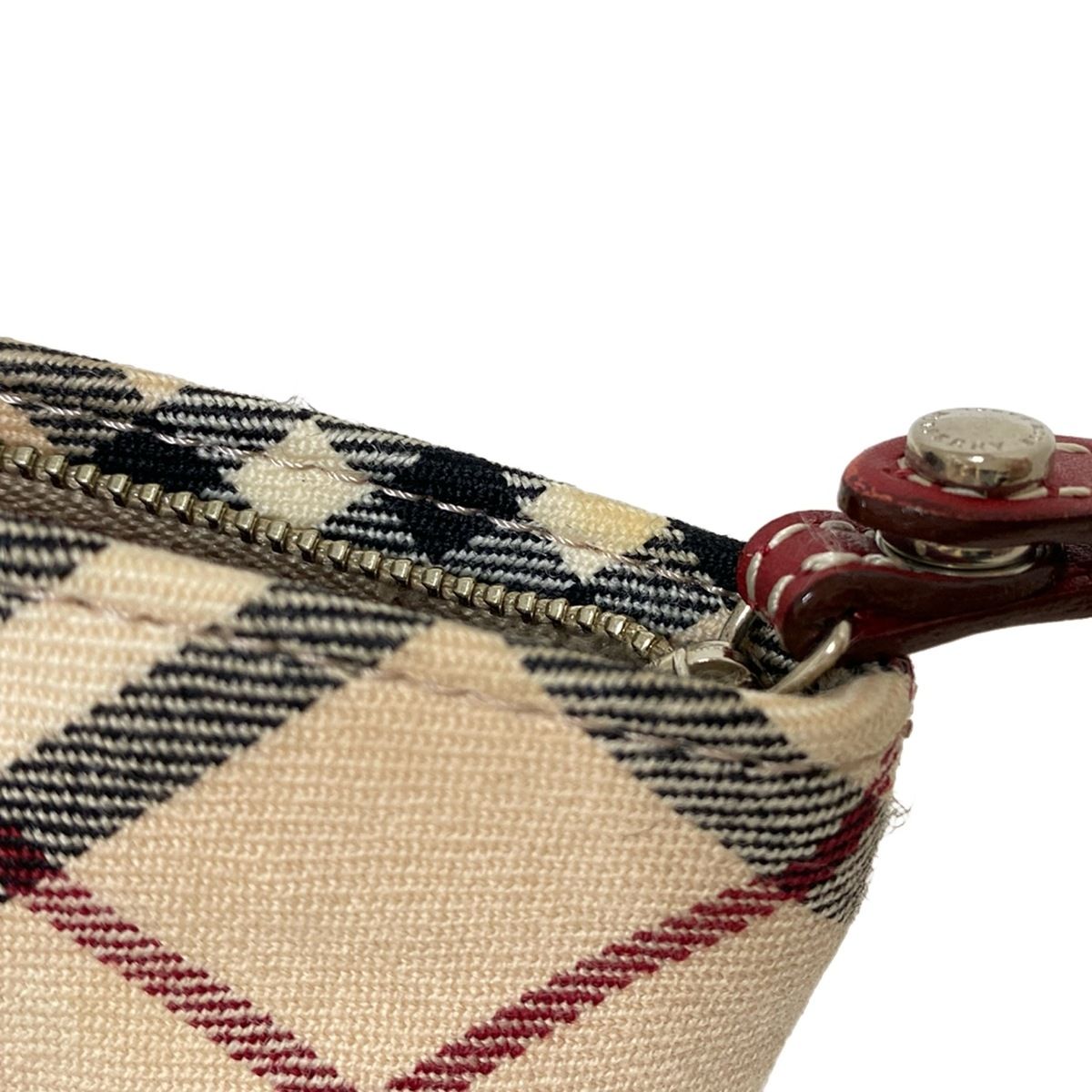 【新品未使用品】BURBERRYSブルーレーベル チェック柄 ポーチ BURBERRY（ポーチ ・ ブルー・ネイビー/青色系）のフリマ