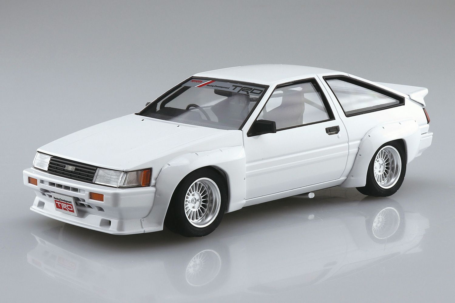 アオシマ　AE86 1/24 完成済みプラモデル ハチロク】アオシマ1/24 トヨタ AE86 トレノN2仕様 #8 完成 【車
