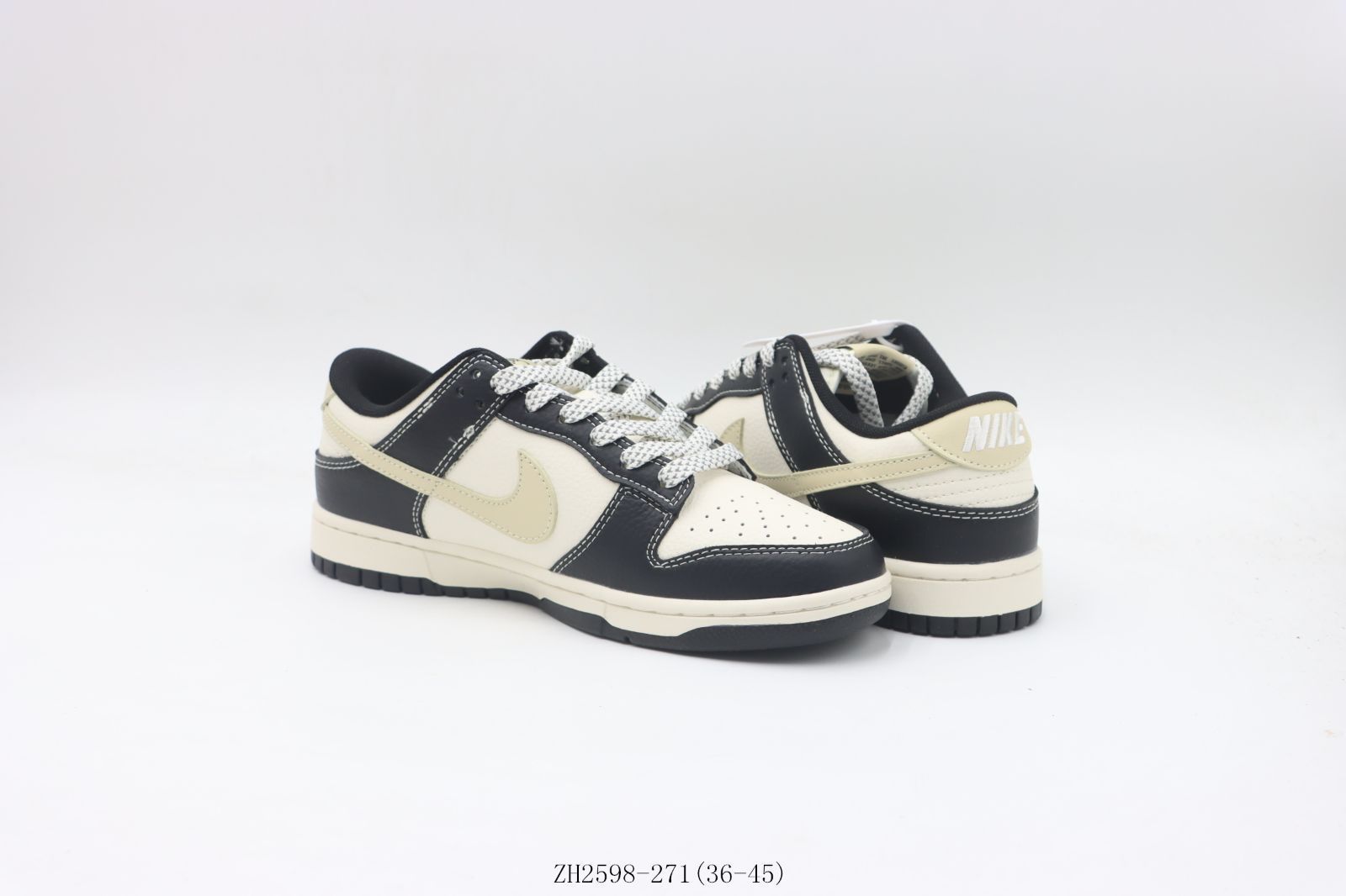 にゃなです On CLOUD X Z5 W ALL BLACK – mita sneakers