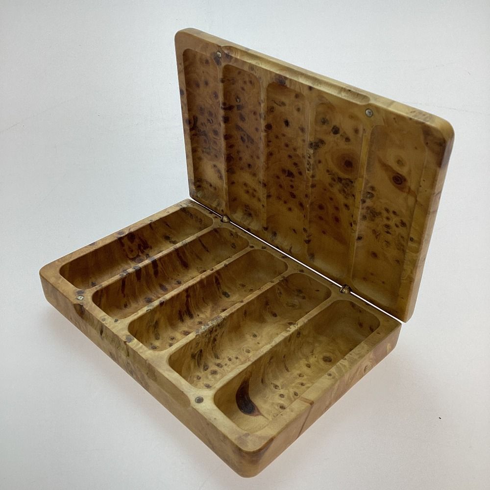 茶道具像ガン水差し