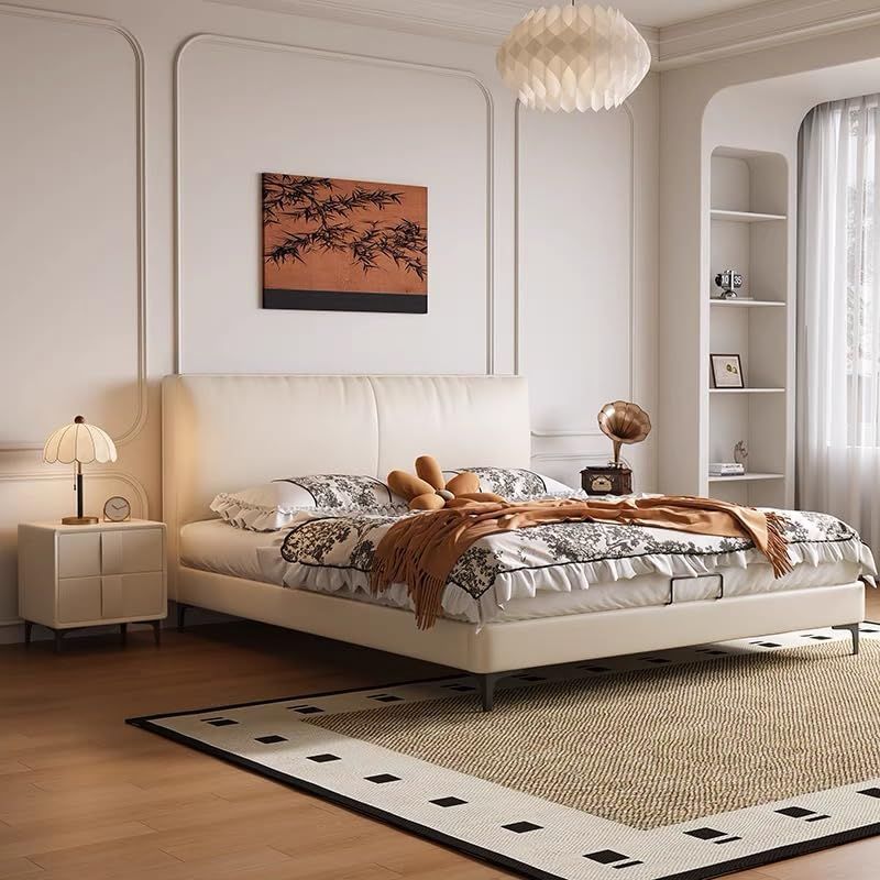 ミニマルな革張りの柔らかなベッド 無垢材のマスター 小さなアパートの革のアート シンプルな革張りのベッド