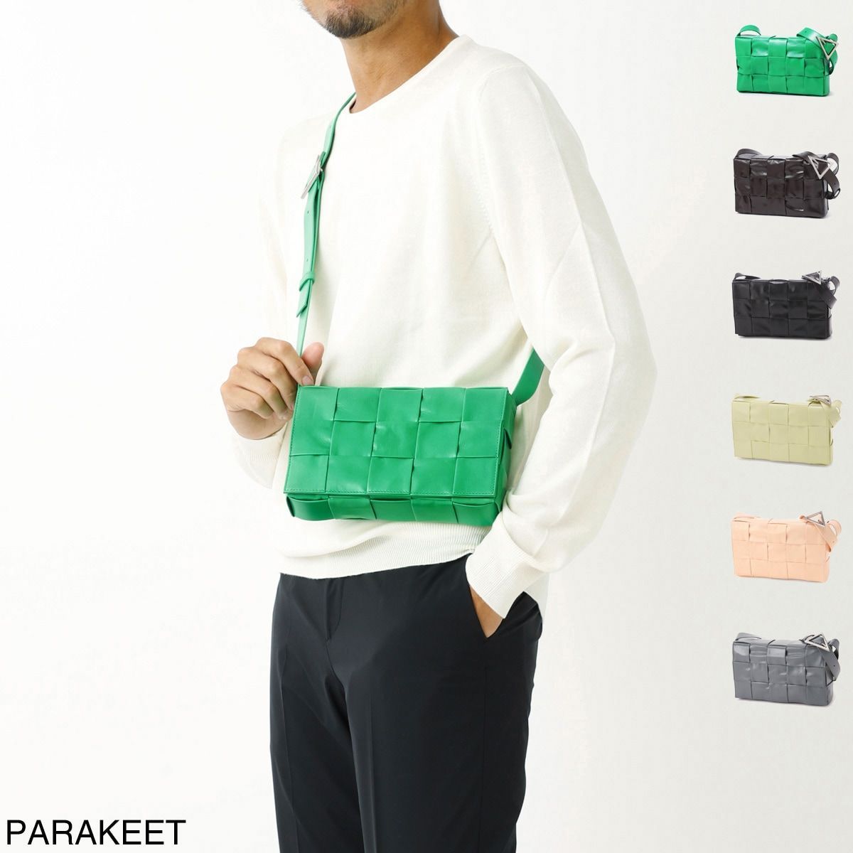 ボッテガヴェネタ BOTTEGAVENETA カセット クロスボディバッグ ボッテガヴェネタ BOTTEGAVENETA カセット クロスボディバッグ