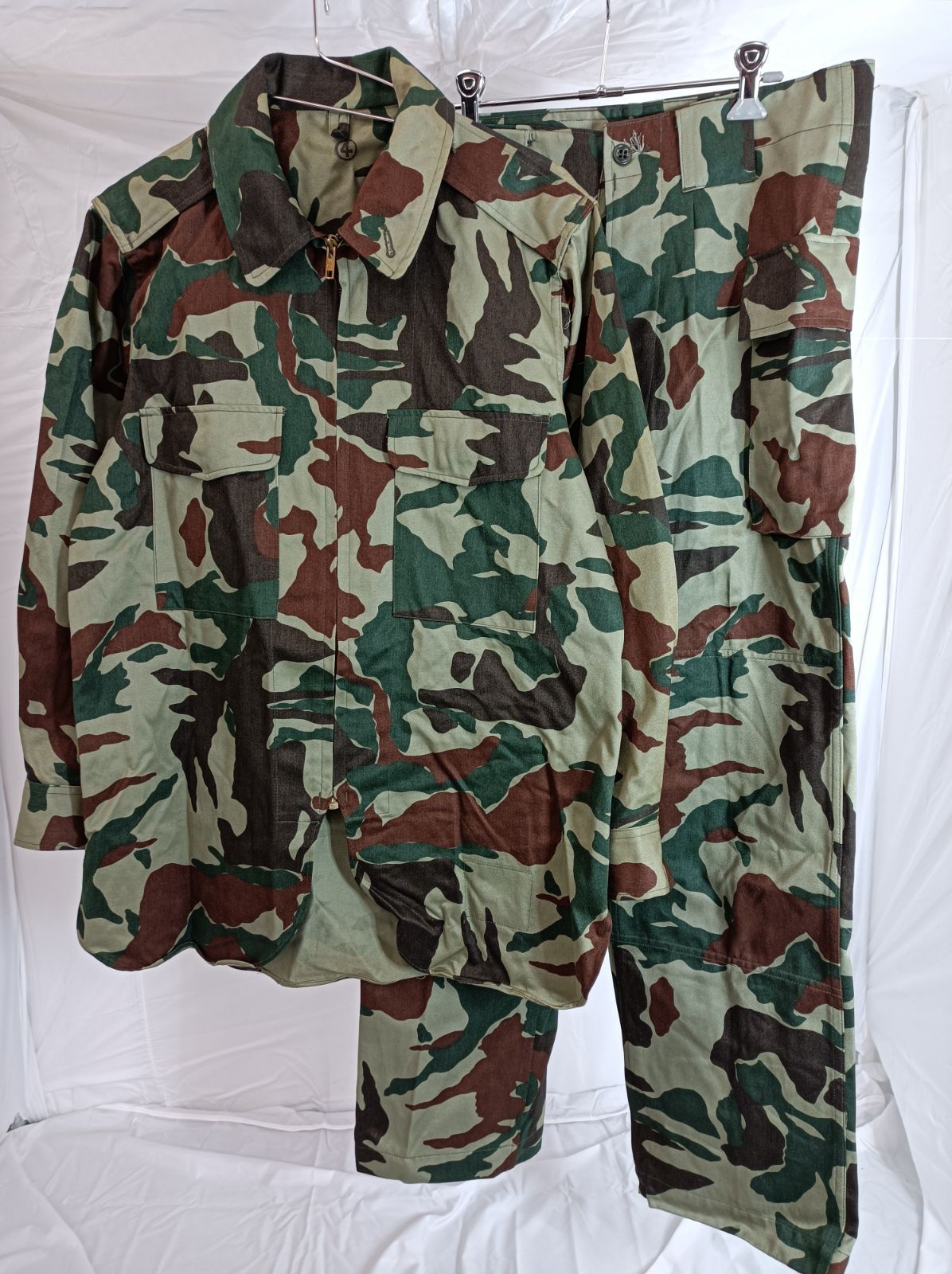 02】☆美品☆自衛隊 旧迷彩服上下セット 4号 防衛庁共済組合