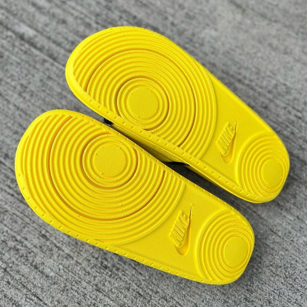 NIKE KOBE OFFCOURT SLIDE 'LIGHTNING' ナイキ コービー オフ