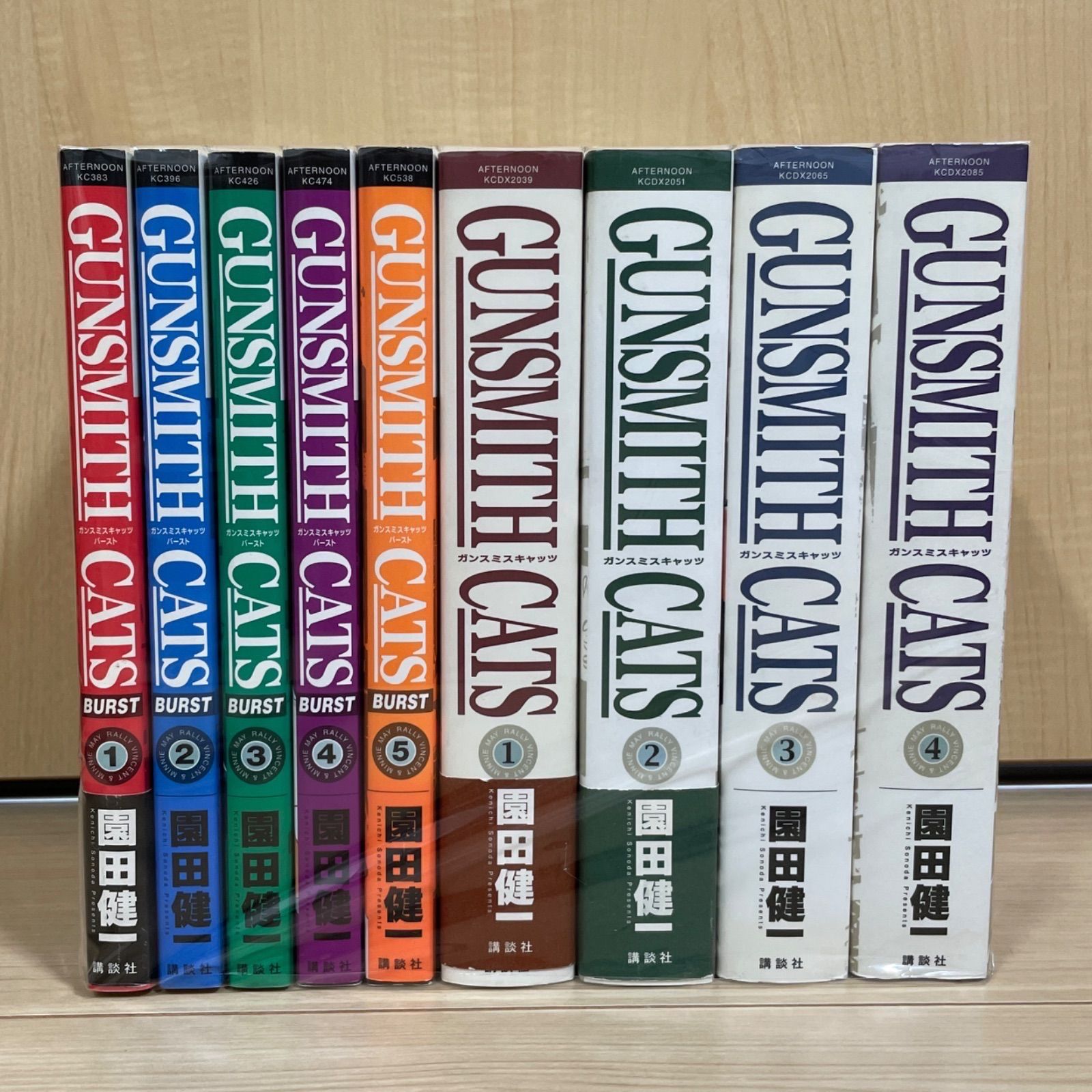 ガンスミスキャッツ新装版全巻＋ガンスミスキャッツバースト全巻 Amazon.co.jp: 【コミック】GUNSMITH CATS
