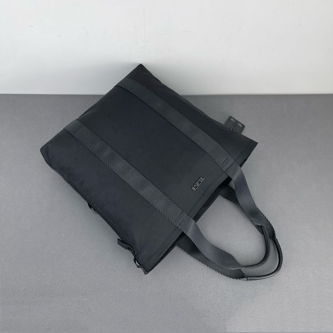 トゥミ TUMI GOLF トートバック ブラック 232746