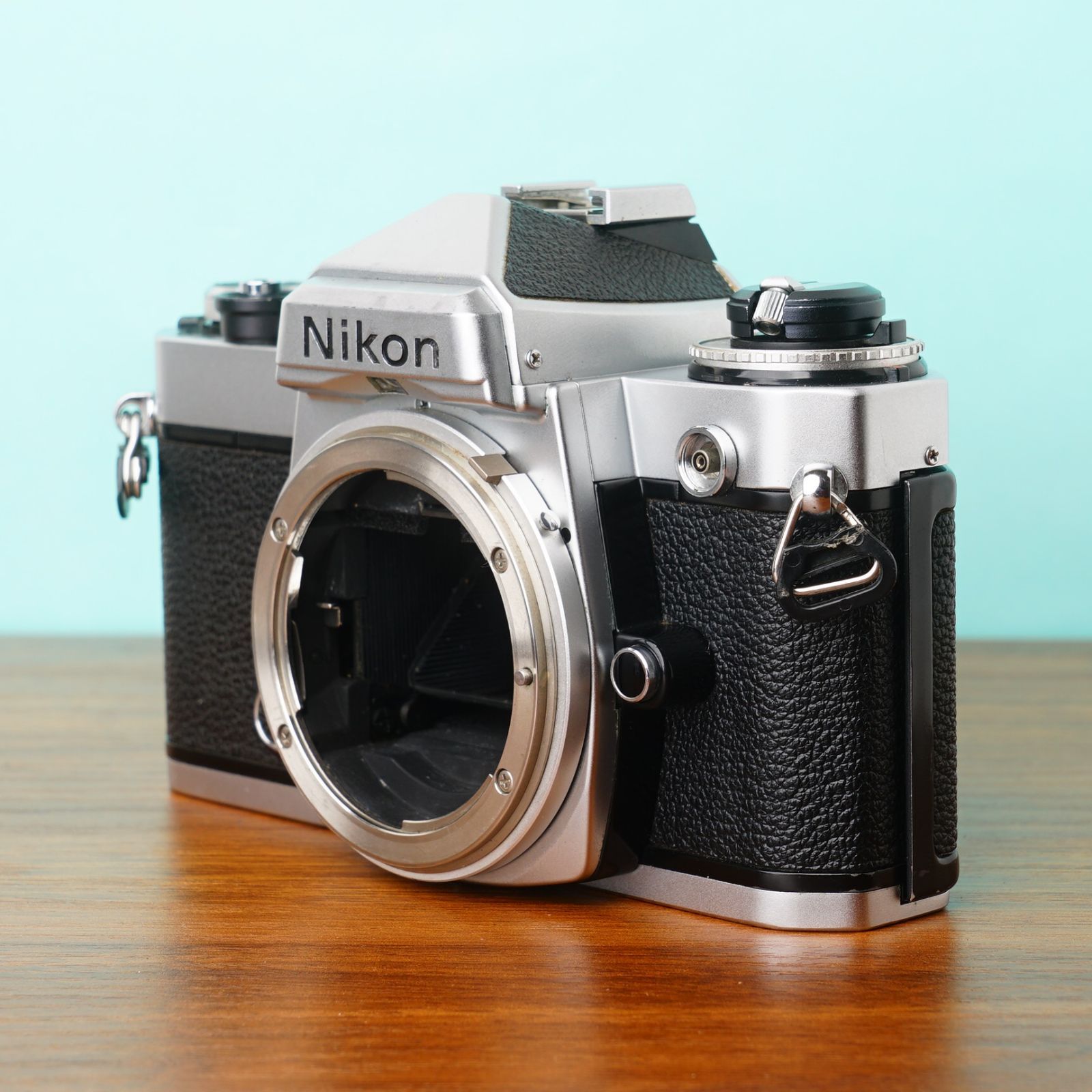 整備済 ニコン FE ボディ フィルムカメラ 防湿庫管理 49