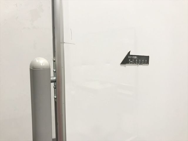 ホワイトボード 脚付
