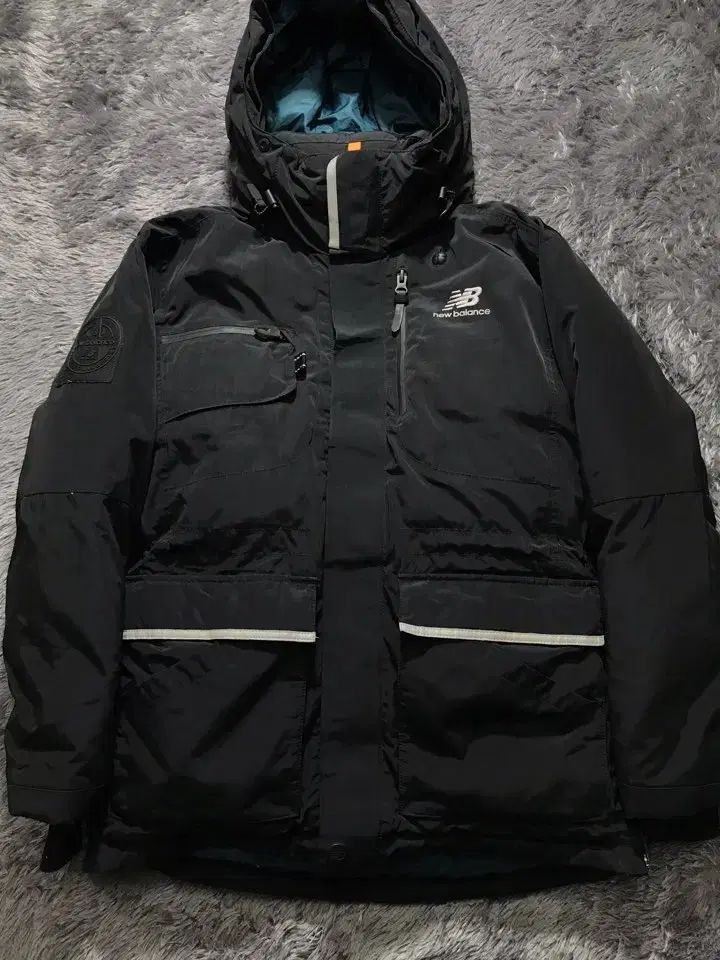 【雷市場（ポンジャン）商品韓国直送】 M 兼用 ＃ ニューバランス ( NB ） パトロール ダックダウン パーカー