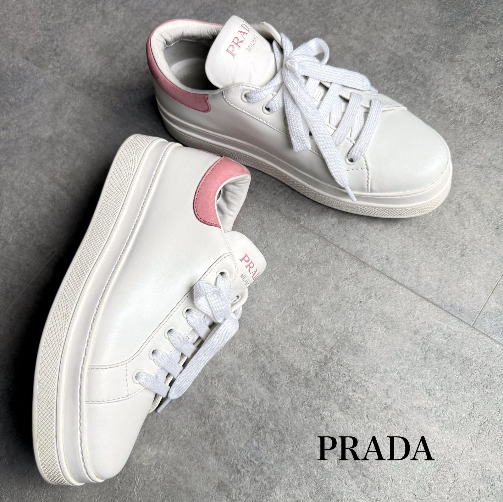 美品】PRADA プラダレザースニーカー本革白×ピンク ロゴ入り