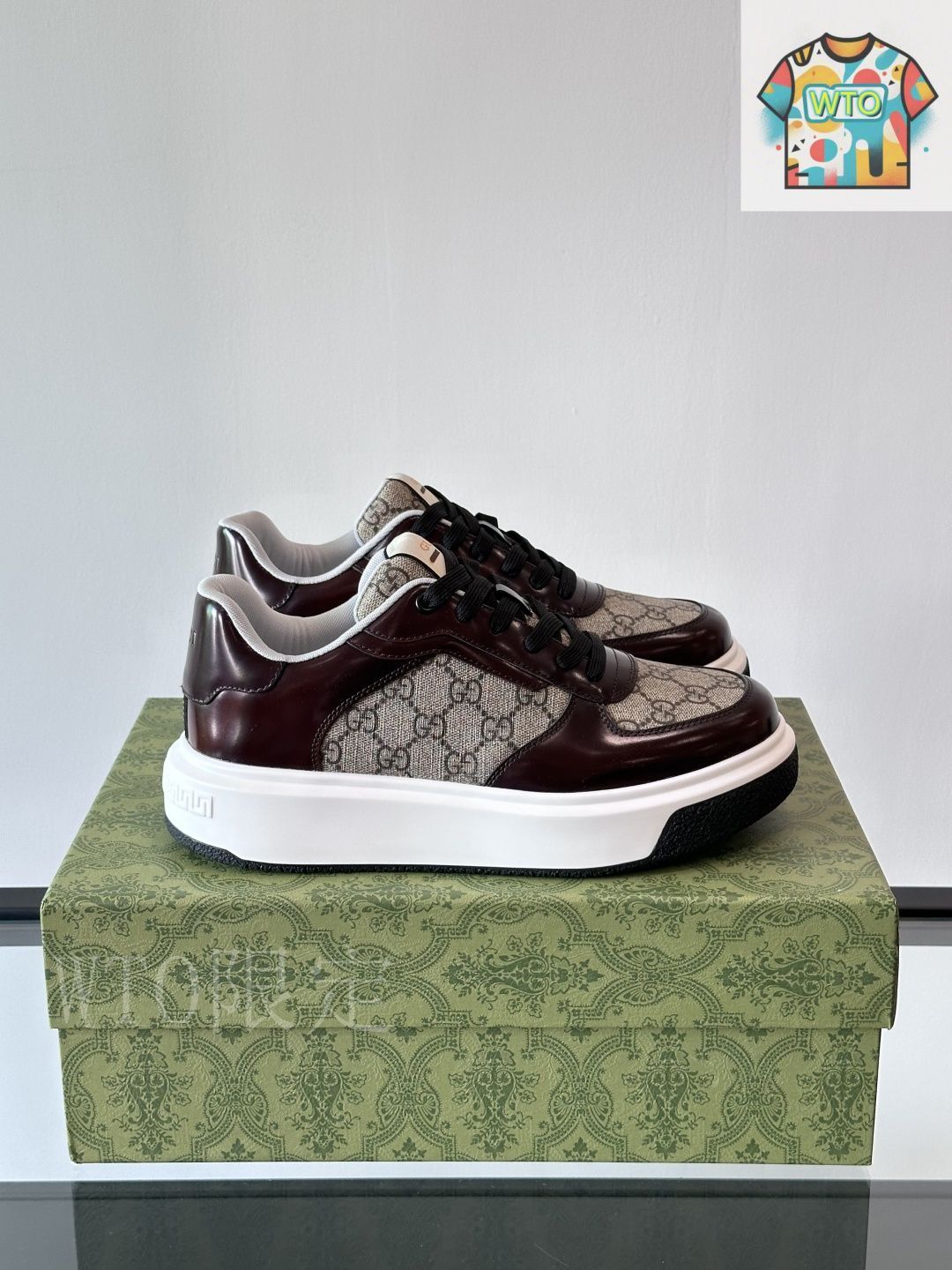 Gucci メンズ スニーカー10-RC33 - メルカリ