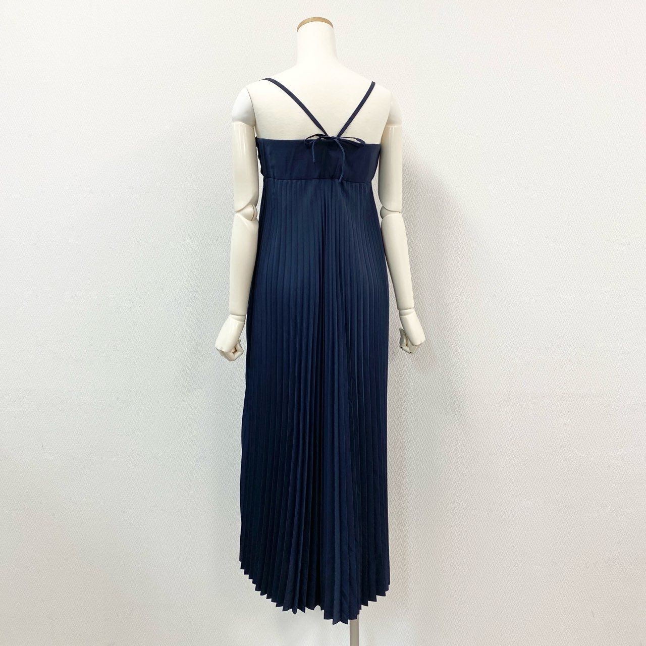 20j6 HYKE ハイク TAFFETA PLEATED MAXI DRESS プリーツ キャミ