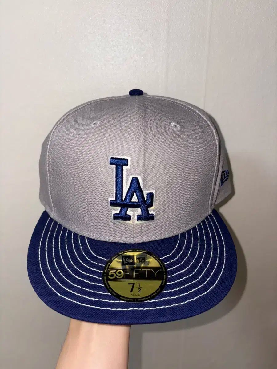 NEW ERA LA ドジャーズ フィット キャップ グレー