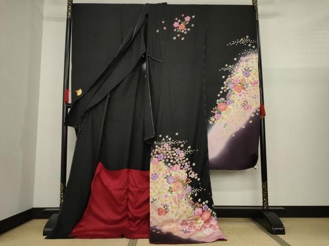 【華やか】⭐️金彩振袖⭐️縮緬⭐️雪輪重ね文様⭐️ 平和屋着物○豪華振袖 辻が花 雪輪花文 暈し染め 黒地 金彩 仮絵