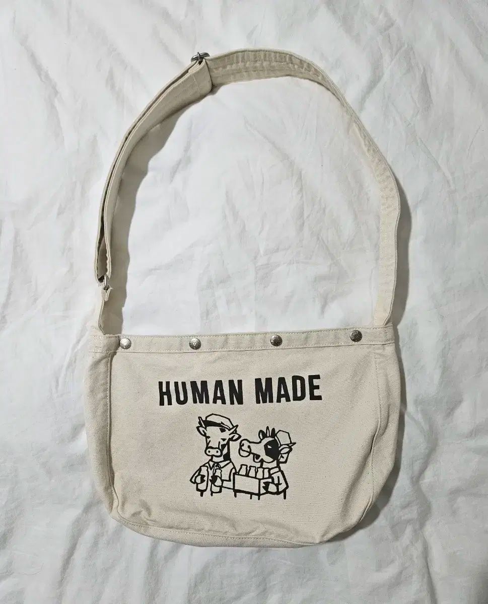 ヒューマンメイド ミルク ボーイ バッグ ヒューマンメイド ミルク ボーイ バッグ