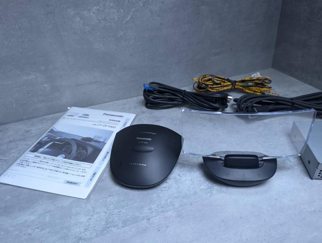 インボ領収書発行可 パナソニック Strada フロントインフォディスプレイ CY-DF100D BRIGHTFACE_UK