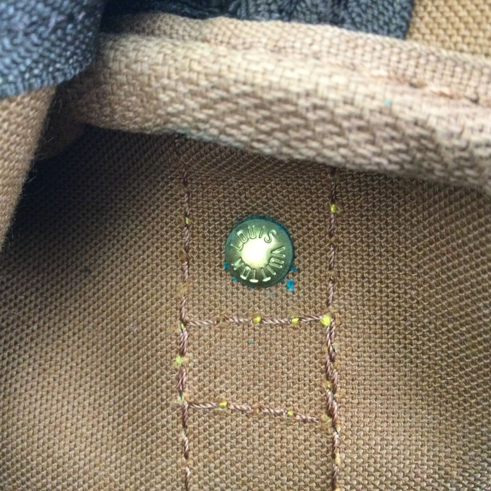 LV ルイヴィトン