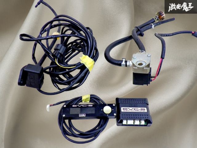 HKS EVC-S2 ブーストコントローラー HKS ブーストコントローラー EVC-S2 45003-AK015 電子制御式 TFT