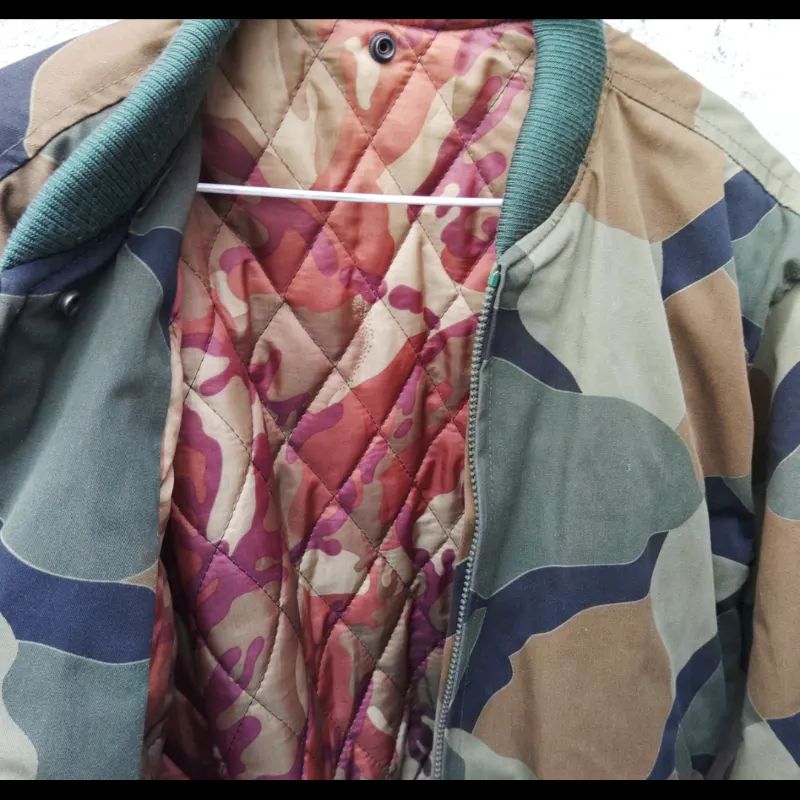 韓国海兵隊 石垣迷彩リメイクジャンパー - メルカリ