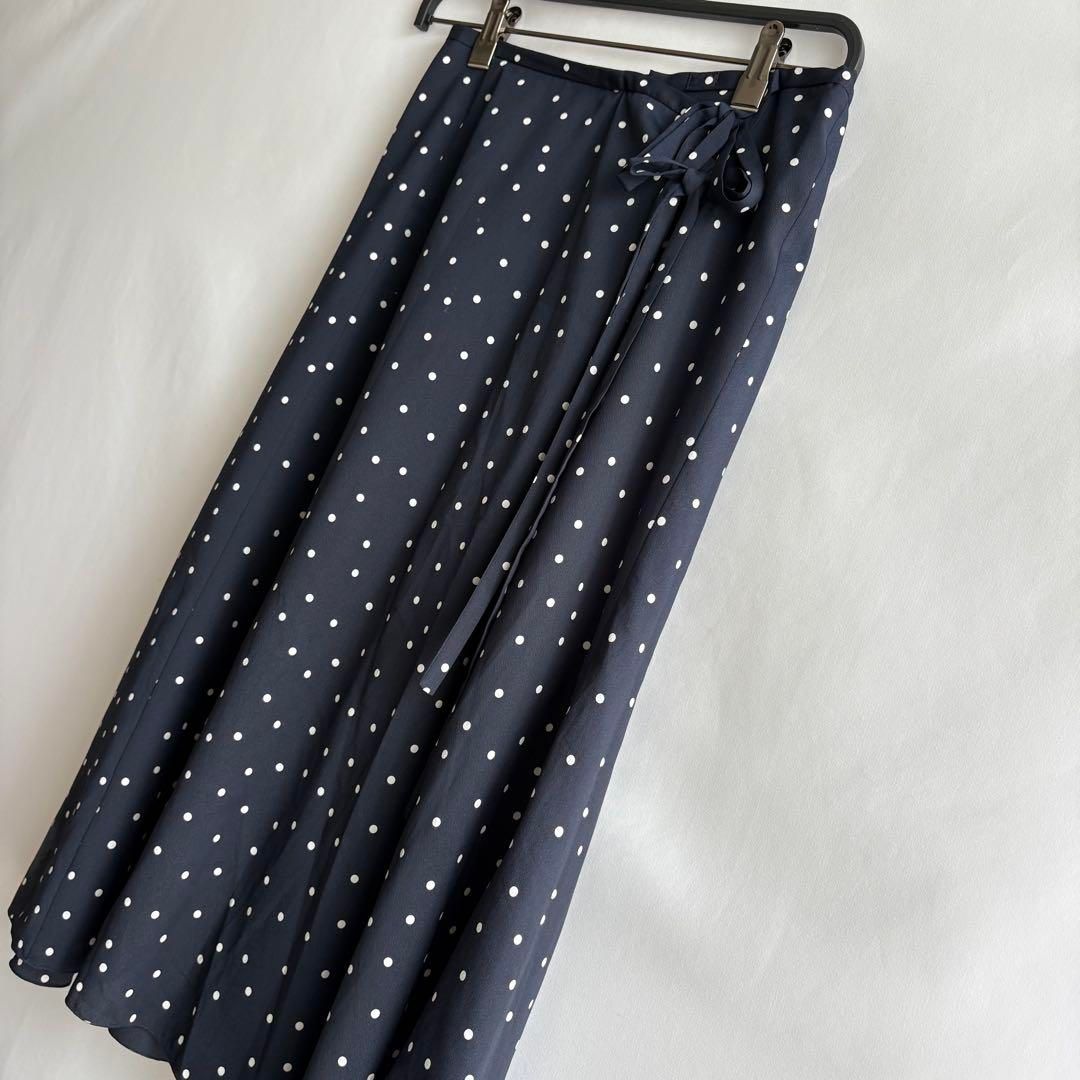 IENA イエナ ドット柄フレアスカート 36 ネイビー　新品未使用　タグ付き IENAイエナ紺ネイビー水玉ドットフレアスカート36日本製ゆったり