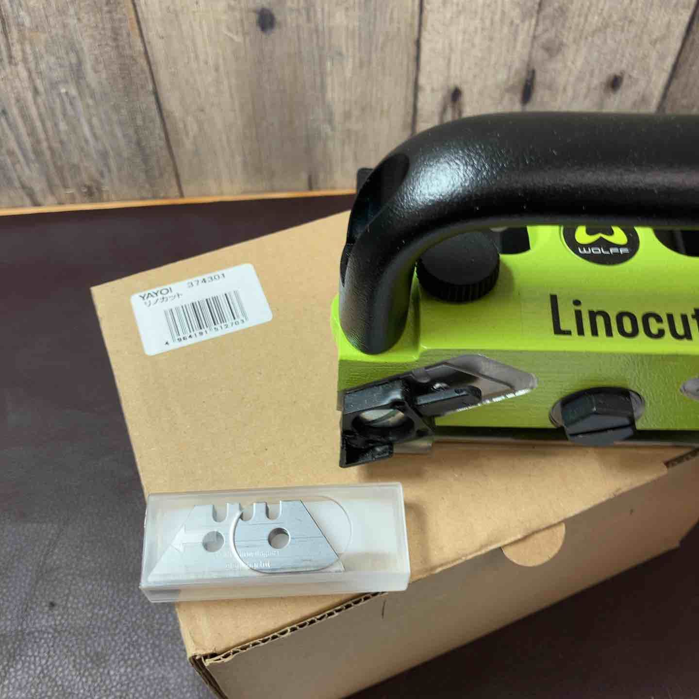 店頭 ヤヨイ化学 リノリュームカッター 013428 東産機 東大和店