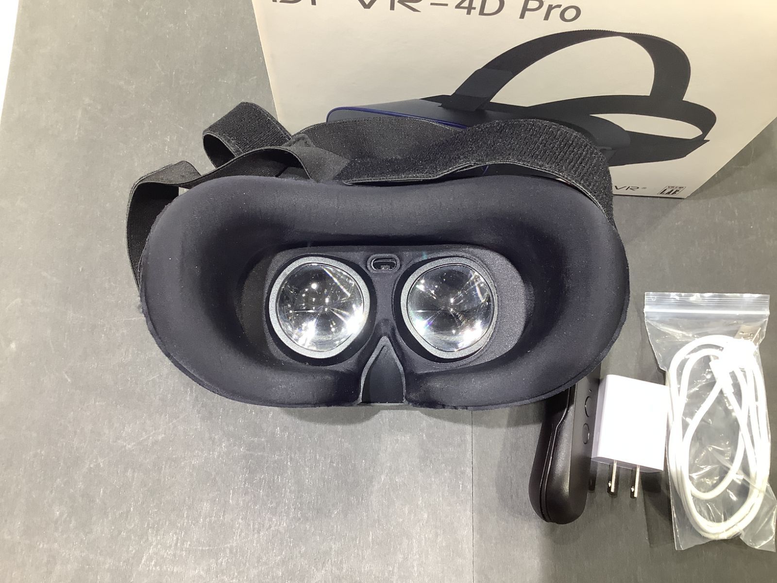 中古】DPVR-4D Pro スタンドアローン型ヘッドマウントディスプレイ - メルカリ