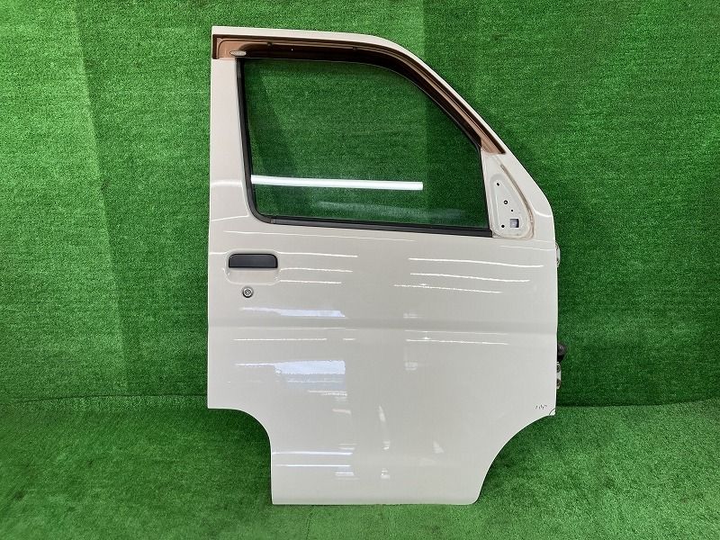 ハイゼット S331V 右フロントドア カーゴ 4WD ニホンイタ M3108 67001-B5022 W09
