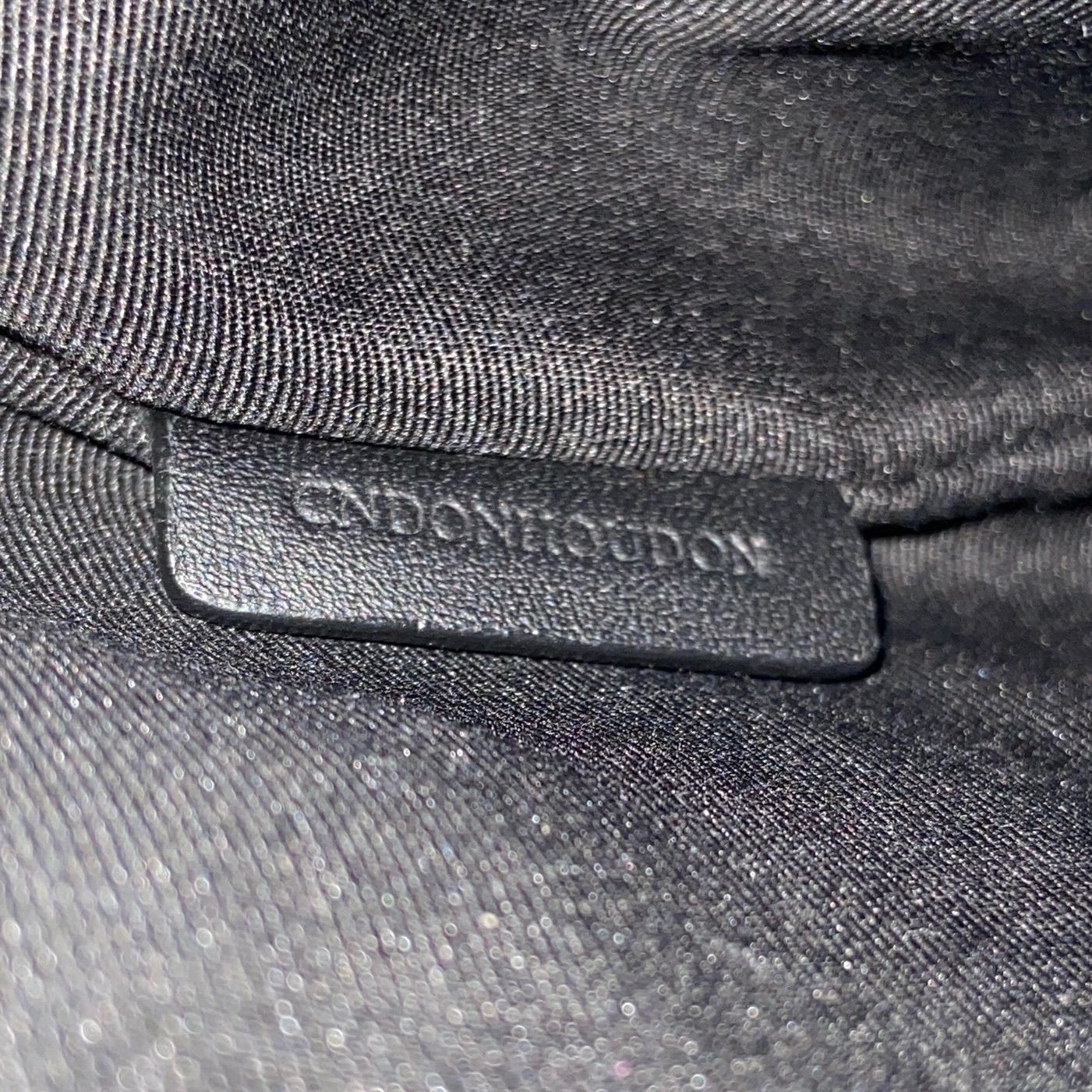 Burberry バーバリー