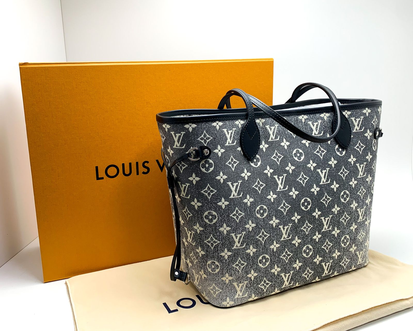 LOUIS VUITTON ルイヴィトン ネヴァーフルMM モノグラム ジャガード ...