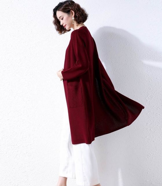 無人様　①ワインレッド　緑　紺色　おてて横 Curious 2023 赤ブレンド | Plant Vineyards [Sendai, Akiu Wine & Vines]