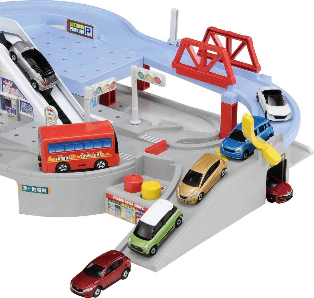 TOMY トミカワールド