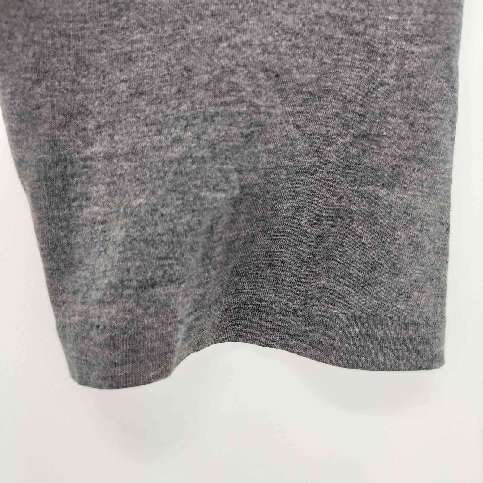 USED古着(ユーズドフルギ) {{THE KNITS}} 1981? Sleeve Raglan Tee USA製 メンズ JPN：M 【中古】【ブランド古着バズストア】 ユーズドフルギ USED古着 1981© Sleeve Raglan Tee USA製 メンズ JPN