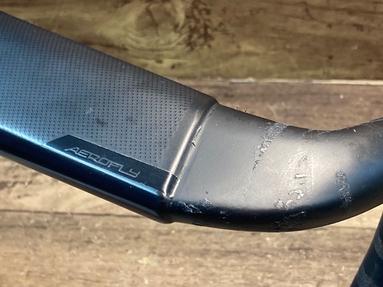 カーボンドロップハンドル