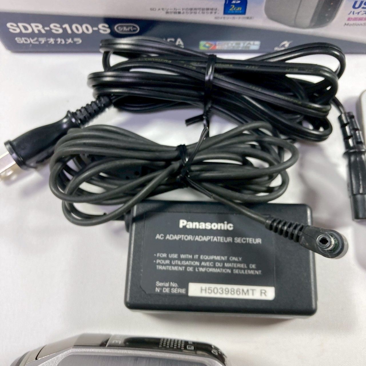  Panasonic SDR S 100 3 CCD ビデオカメラ ビデオカメラ本体 ビデオカメラ