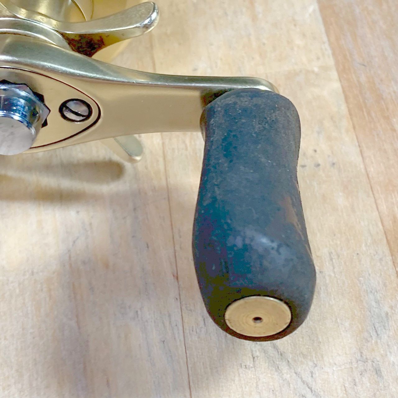 現状品 シマノ カルカッタコンクエスト50 傷 異音あり USTAUSTRALIA_COM_AU