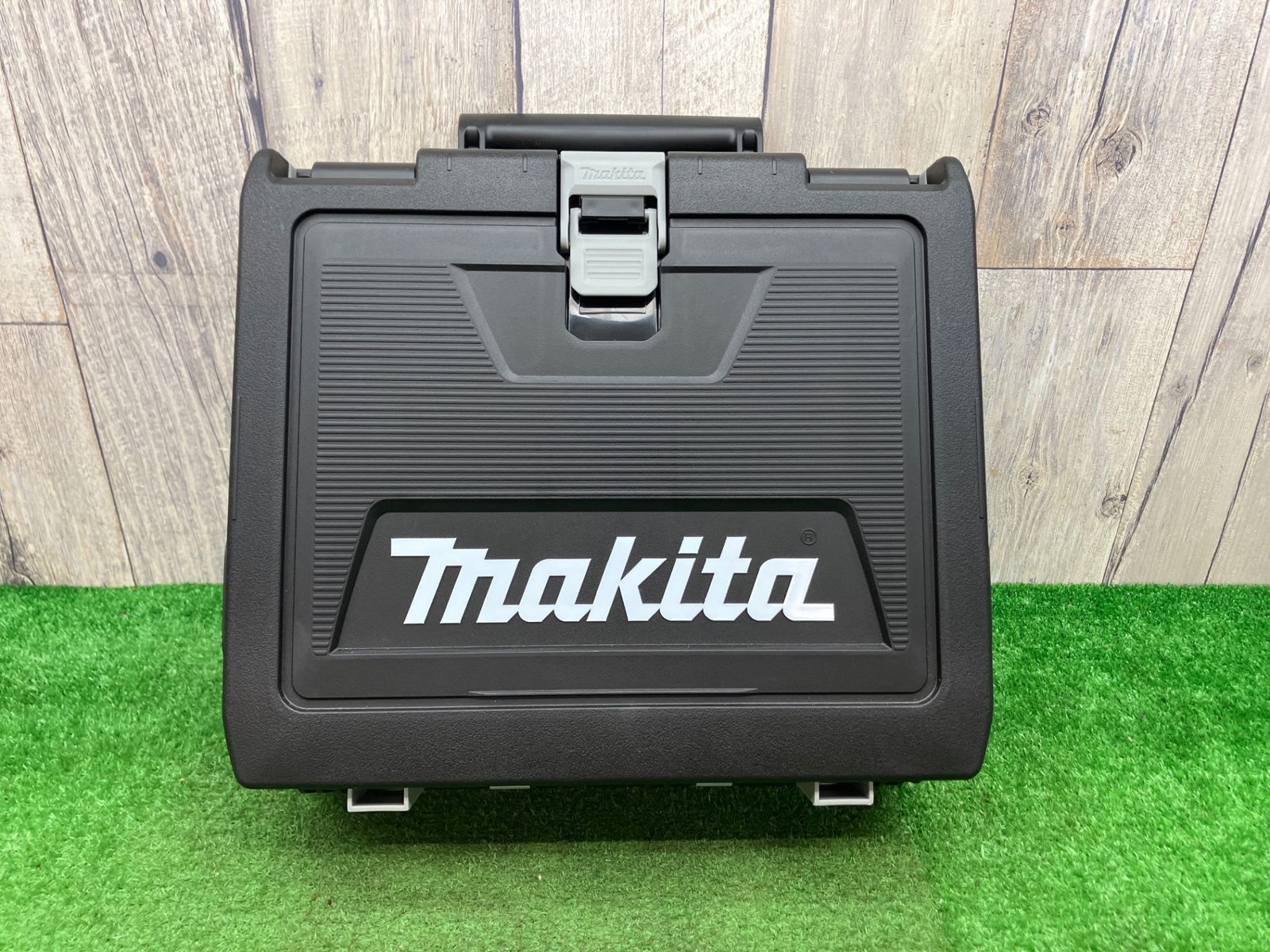 アクトツール富山店 B2