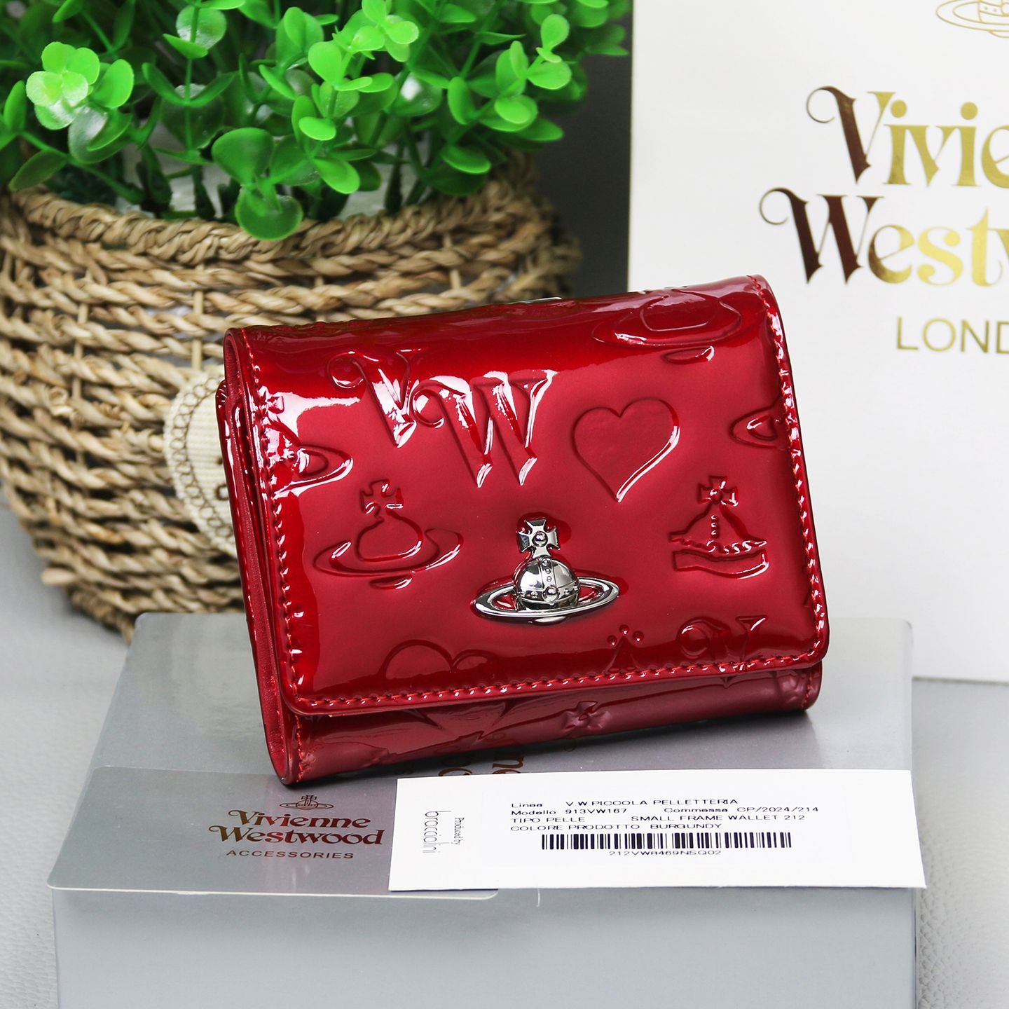 新品 Vivienne Westwood 三つ折り財布 ヴィヴィアンウエスト