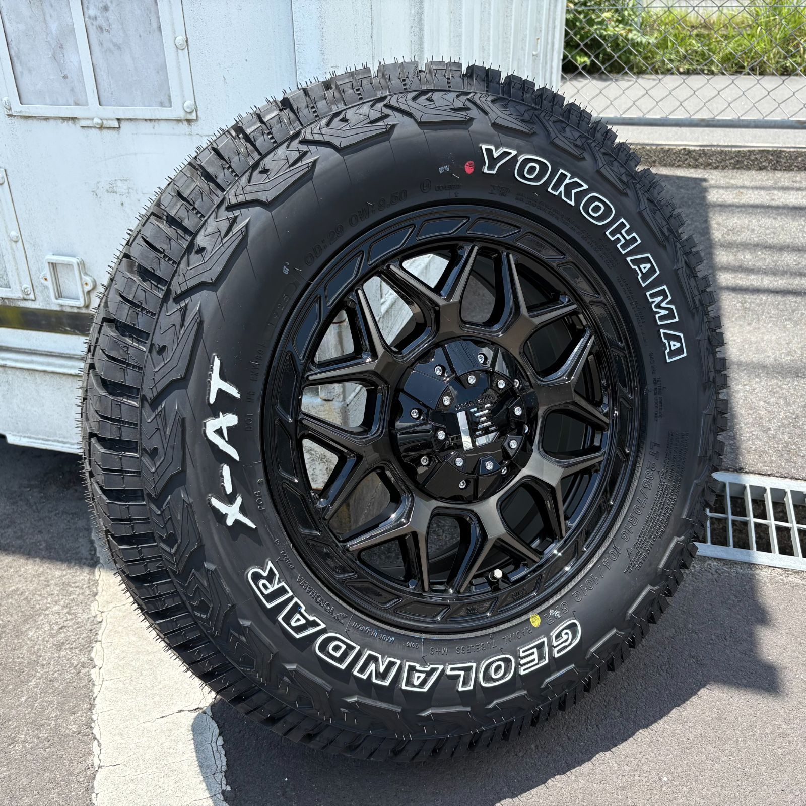 デリカ用RAV4用⭐️235/70R16⭐️YOKOHAMA A/T4⭐️ブラック 新品4本セット【車検対応】デリカD5 RAV4 16インチ タイヤホイール