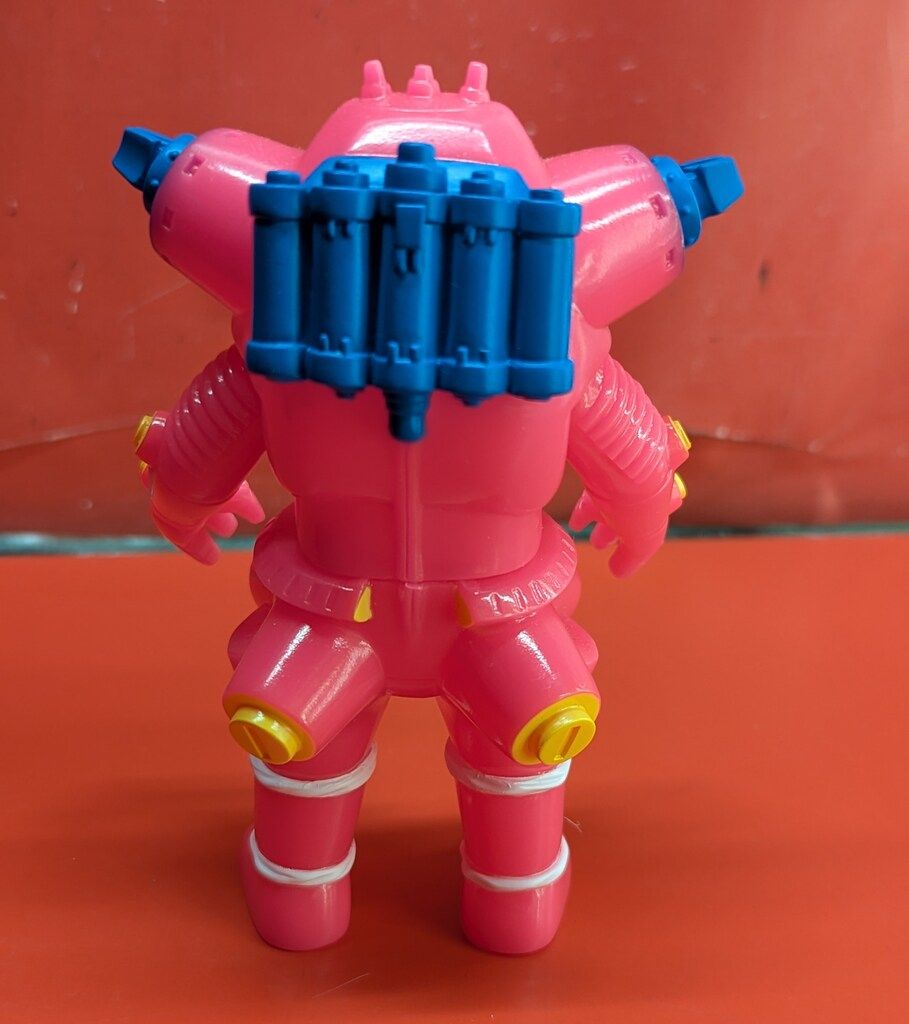 One up KAIJIN キングジョー ピンク青 KAIJIN One up. キングジョー