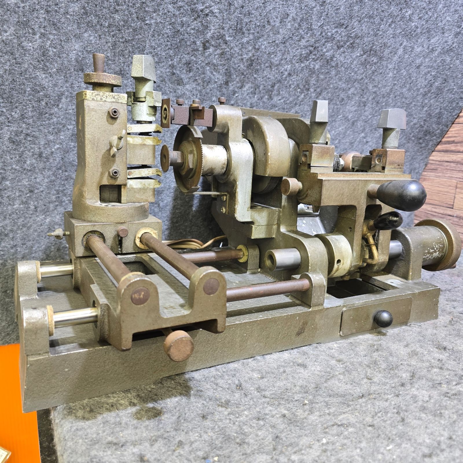 品※全体的にサビ多め※】イチカワ 合鍵複製機 キーマシン H・S-1000 
