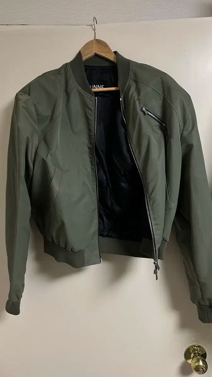 junne j26 re khaki L SIZE