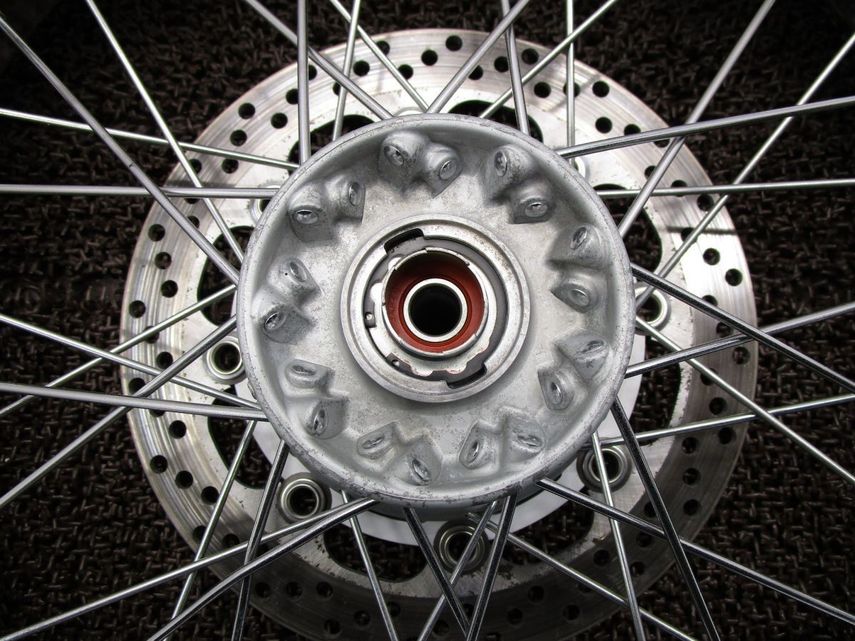 フロントホイール