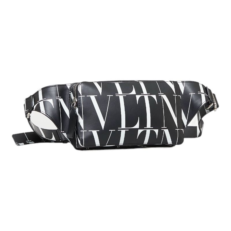 VALENTINO ボディバッグ ウエストバッグ レザー VLTNタイムズ VALENTINO ボディバッグ ウエストバッグ レザー VLTNタイムズ